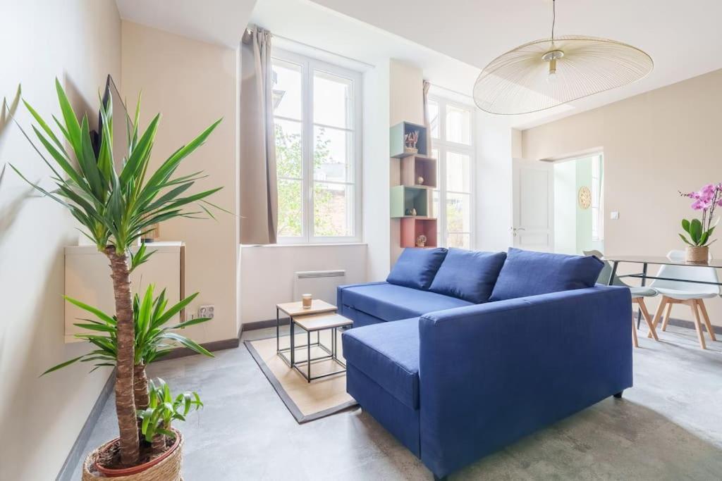 Appartement Lumineux Avec Cour ショーモン エクステリア 写真